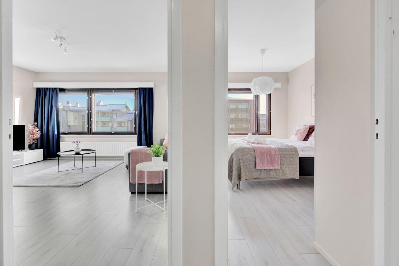 Bellarova Apartments XIII Рованиеми Экстерьер фото